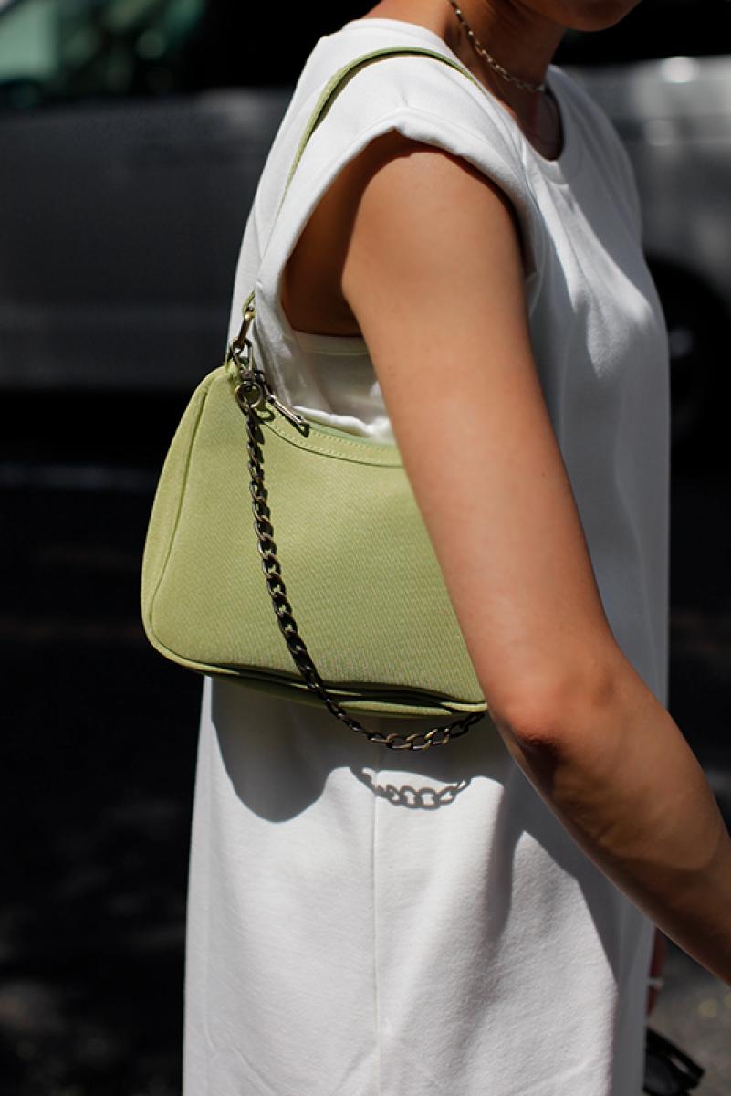 Chain Shoulder Mini Bag