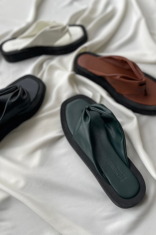 Tong Platform Sandal