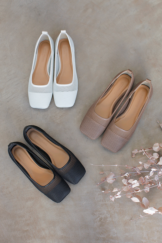Square Mesh Flat Shoes