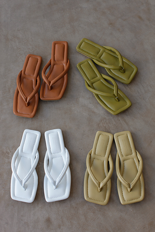 Square Tong Sandal