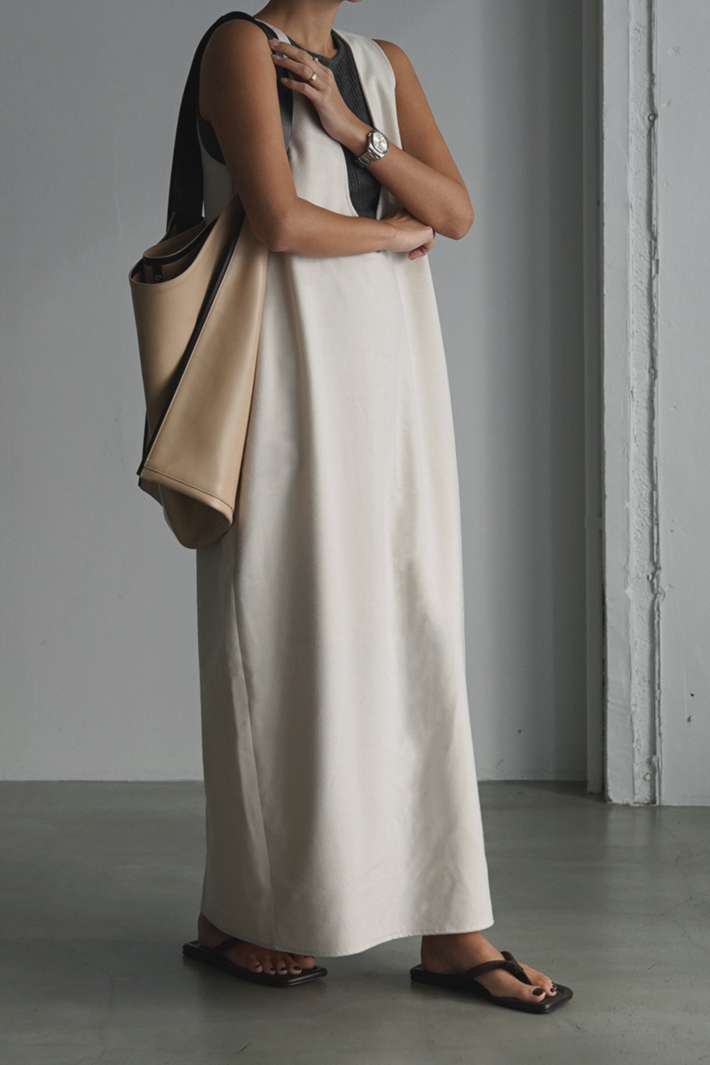Deep U-neck One-piece