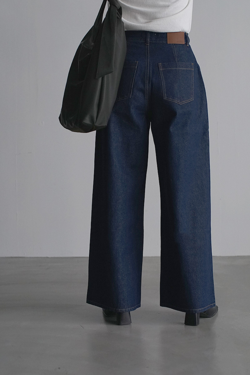 High-waist Loose Denim Pants