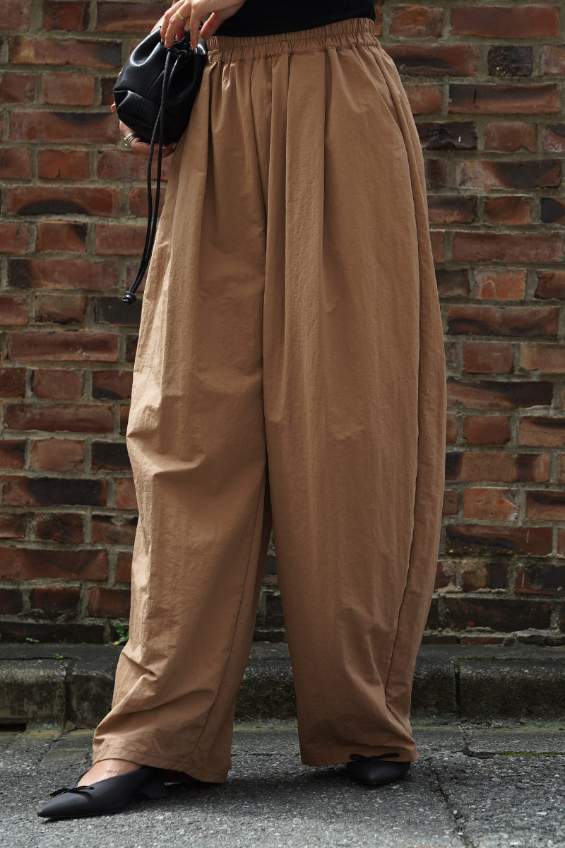 Loose Curve Pants