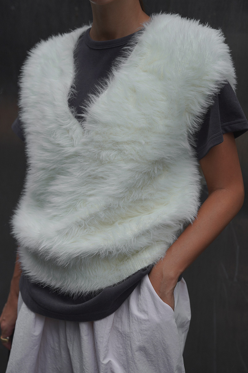 2way Shaggy Knit Vest