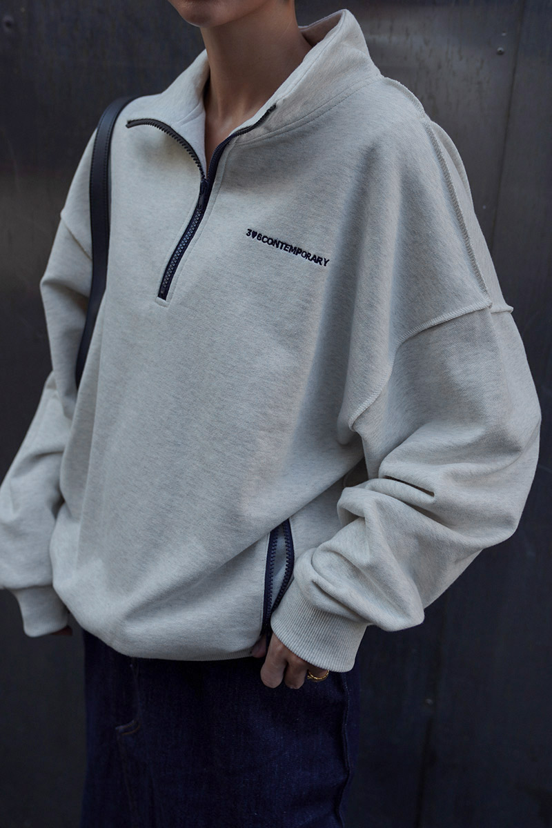 Stand-neck Sweat Tops