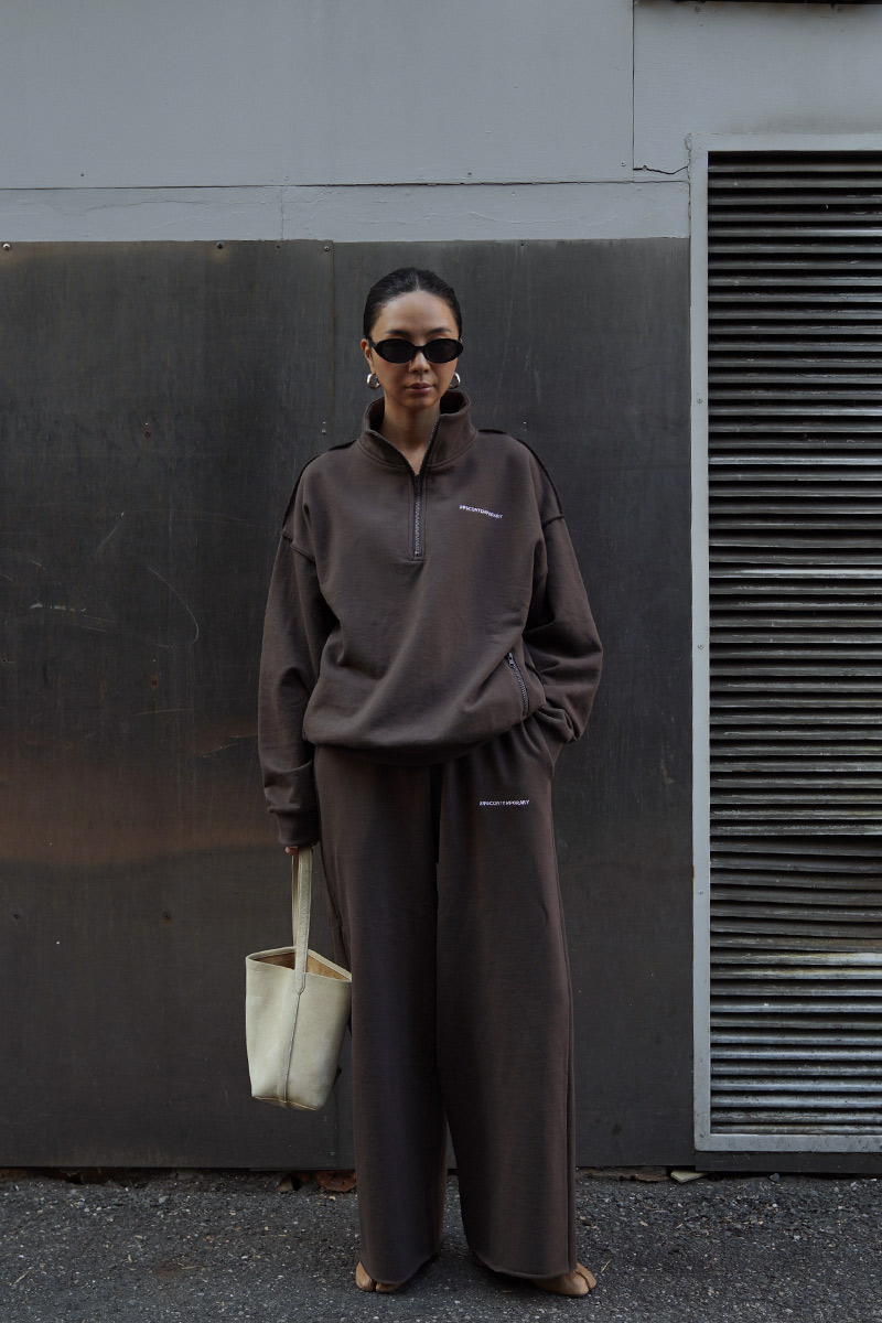 Stand-neck Sweat Tops