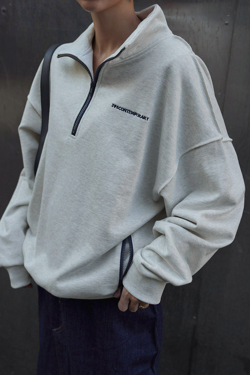 Stand-neck Sweat Tops