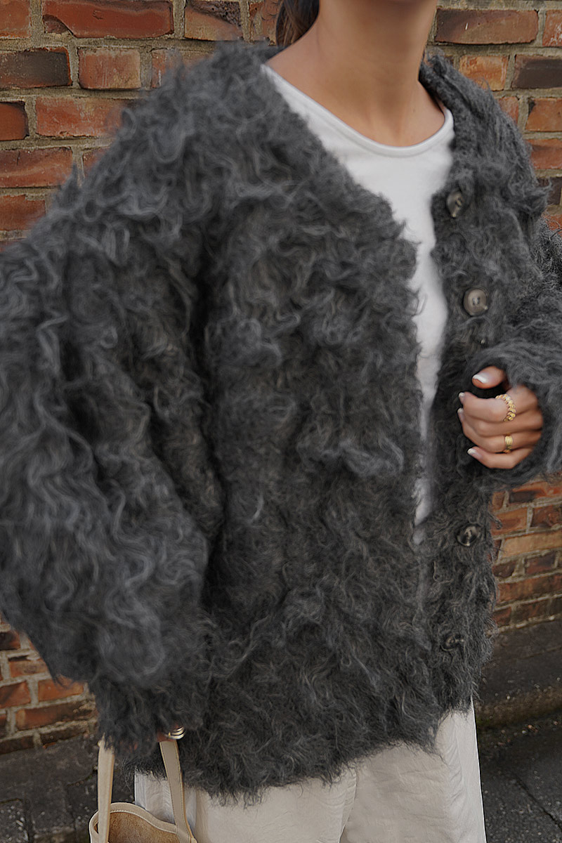 Wave Shaggy Knit Cardigan