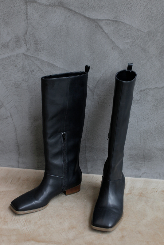 Wood Heel Long Boots